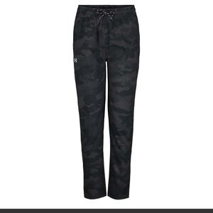 UA Printed Stretch Tech UPF 50 lightweight pants NWT